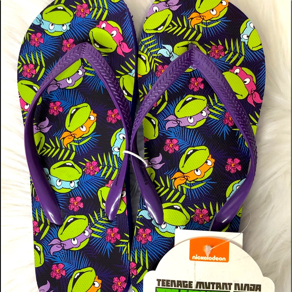 Nickelodeon teenage mutant ninja turtles slippers size 5 and 7